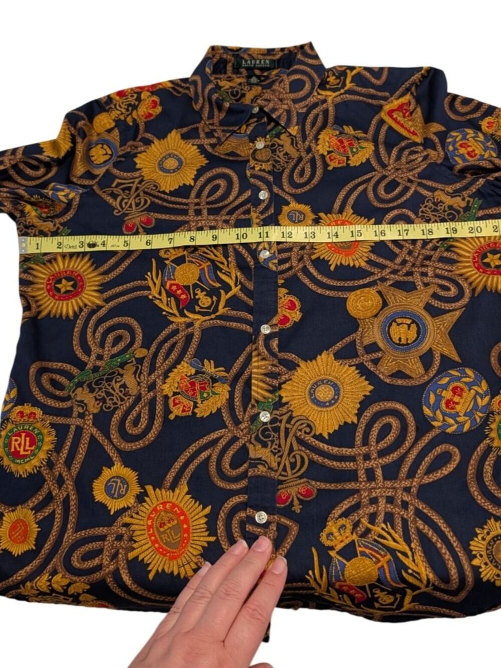 Lauren Ralph Lauren Navy Blue Button-Up Blouse Gold Chain Emblem Print Womens XL - Picture 9 of 14